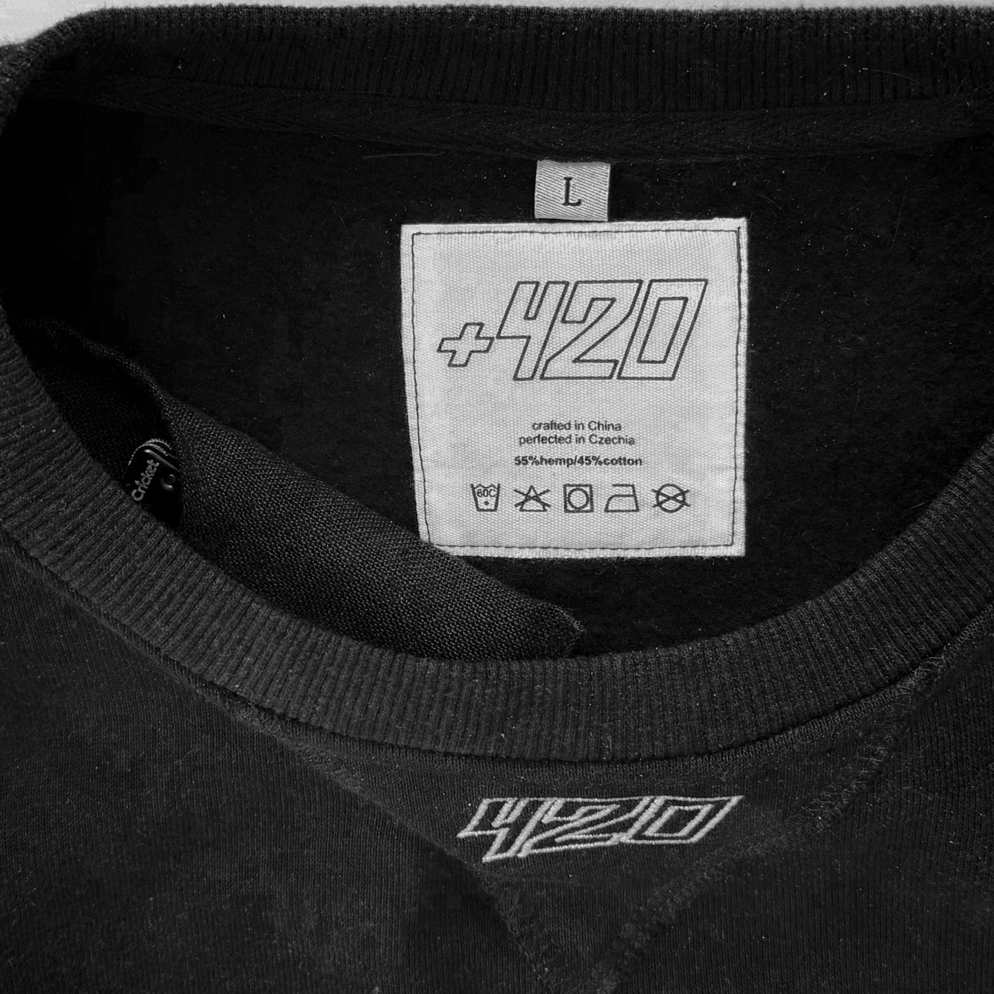 +420 SWEATSHIRT